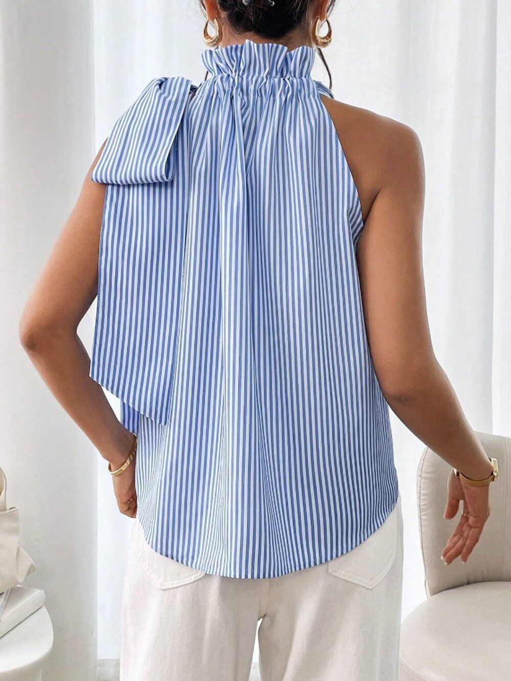 Blue Casual Women's Striped Ruffle Collar Bowknot Sleeveless Blouse - Picture 2 of 6